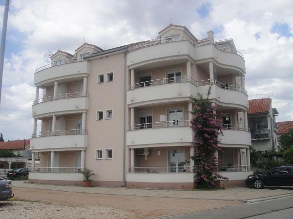 Apartments Angie Biograd Na Moru Exterior photo